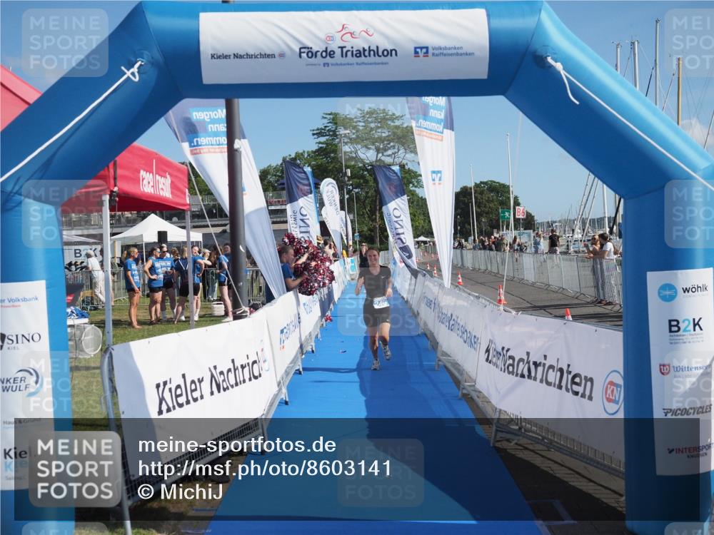 17.08.2025 - KN Förde Triathlon 2025 MichiJ http://msf.ph/oto/8603141 17.08.2025 10:55:14 Laufen 246 meine-sportfotos.de