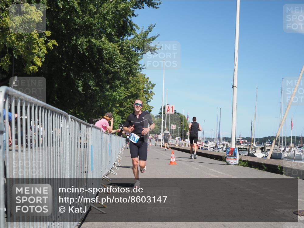 17.08.2025 - KN Förde Triathlon 2025 KatJ http://msf.ph/oto/8603147 17.08.2025 13:45:24 Laufen 411, 432, 461, 479 meine-sportfotos.de
