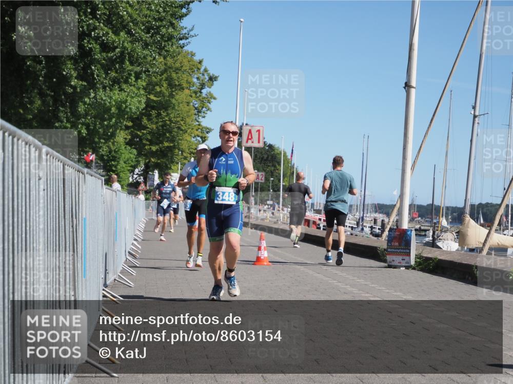 17.08.2025 - KN Förde Triathlon 2025 KatJ http://msf.ph/oto/8603154 17.08.2025 11:56:03 Laufen 275, 330, 348 meine-sportfotos.de