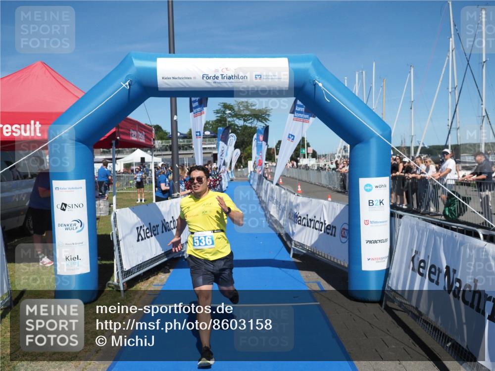 17.08.2025 - KN Förde Triathlon 2025 MichiJ http://msf.ph/oto/8603158 17.08.2025 14:14:21 Laufen 523, 531, 536 meine-sportfotos.de