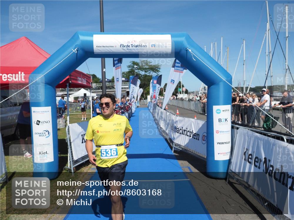 17.08.2025 - KN Förde Triathlon 2025 MichiJ http://msf.ph/oto/8603168 17.08.2025 14:14:21 Laufen 523, 531, 536 meine-sportfotos.de