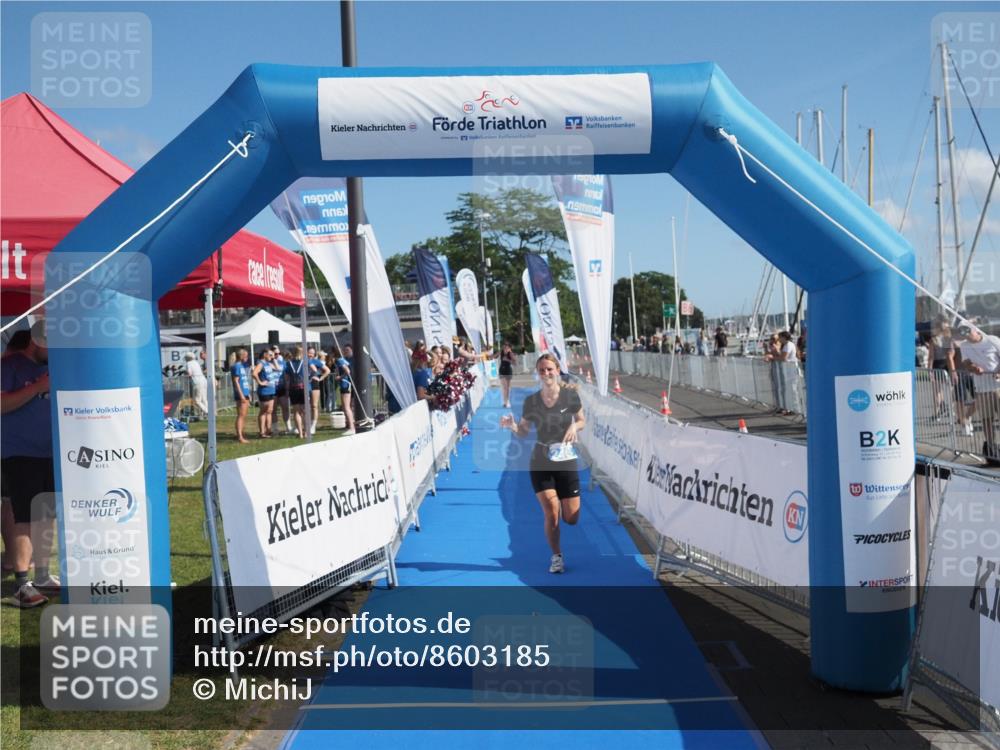 17.08.2025 - KN Förde Triathlon 2025 MichiJ http://msf.ph/oto/8603185 17.08.2025 10:55:16 Laufen 246 meine-sportfotos.de