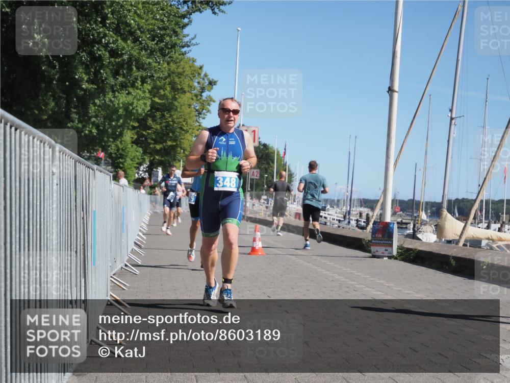 17.08.2025 - KN Förde Triathlon 2025 KatJ http://msf.ph/oto/8603189 17.08.2025 11:56:03 Laufen 275, 330, 348 meine-sportfotos.de