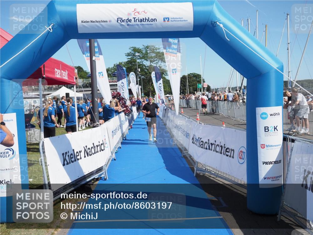 17.08.2025 - KN Förde Triathlon 2025 MichiJ http://msf.ph/oto/8603197 17.08.2025 12:20:13 Laufen 339, 625 meine-sportfotos.de