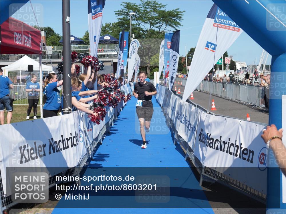 17.08.2025 - KN Förde Triathlon 2025 MichiJ http://msf.ph/oto/8603201 17.08.2025 14:15:16 Laufen 534 meine-sportfotos.de