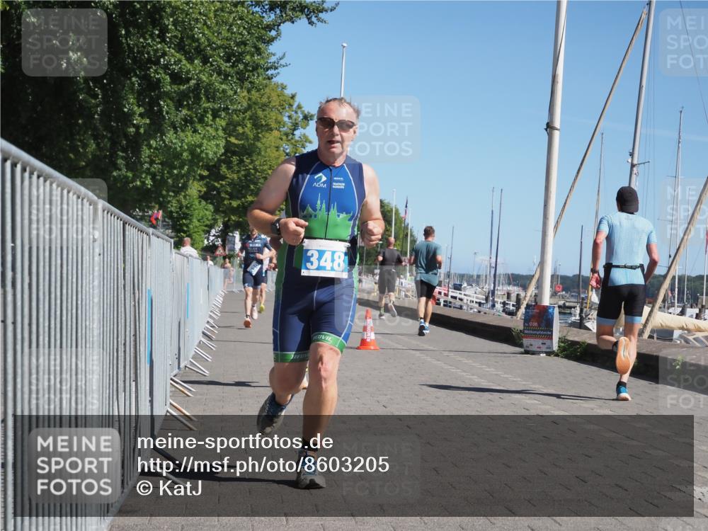 17.08.2025 - KN Förde Triathlon 2025 KatJ http://msf.ph/oto/8603205 17.08.2025 11:56:04 Laufen 275, 287, 330, 348 meine-sportfotos.de