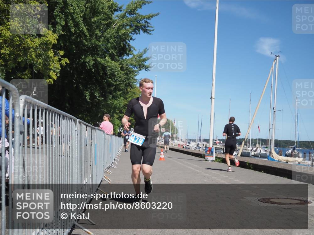17.08.2025 - KN Förde Triathlon 2025 KatJ http://msf.ph/oto/8603220 17.08.2025 13:45:31 Laufen 432, 479 meine-sportfotos.de