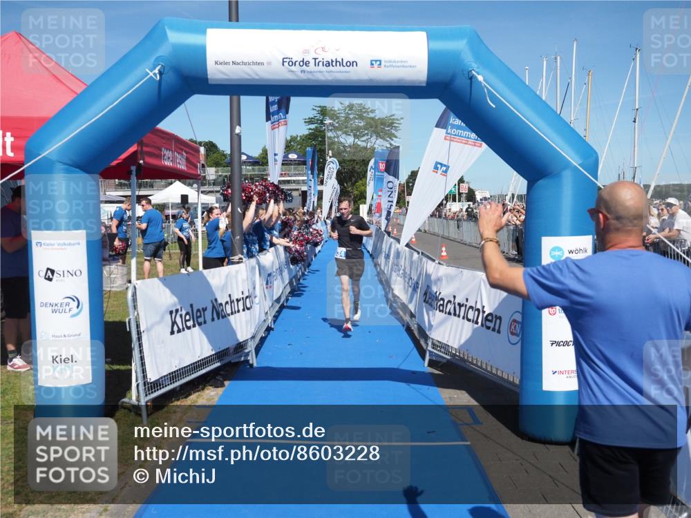17.08.2025 - KN Förde Triathlon 2025 MichiJ http://msf.ph/oto/8603228 17.08.2025 14:15:17 Laufen 534 meine-sportfotos.de