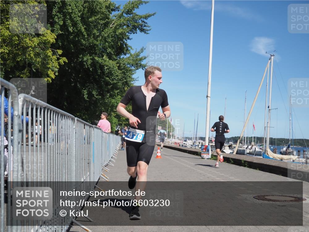 17.08.2025 - KN Förde Triathlon 2025 KatJ http://msf.ph/oto/8603230 17.08.2025 13:45:31 Laufen 432, 479 meine-sportfotos.de