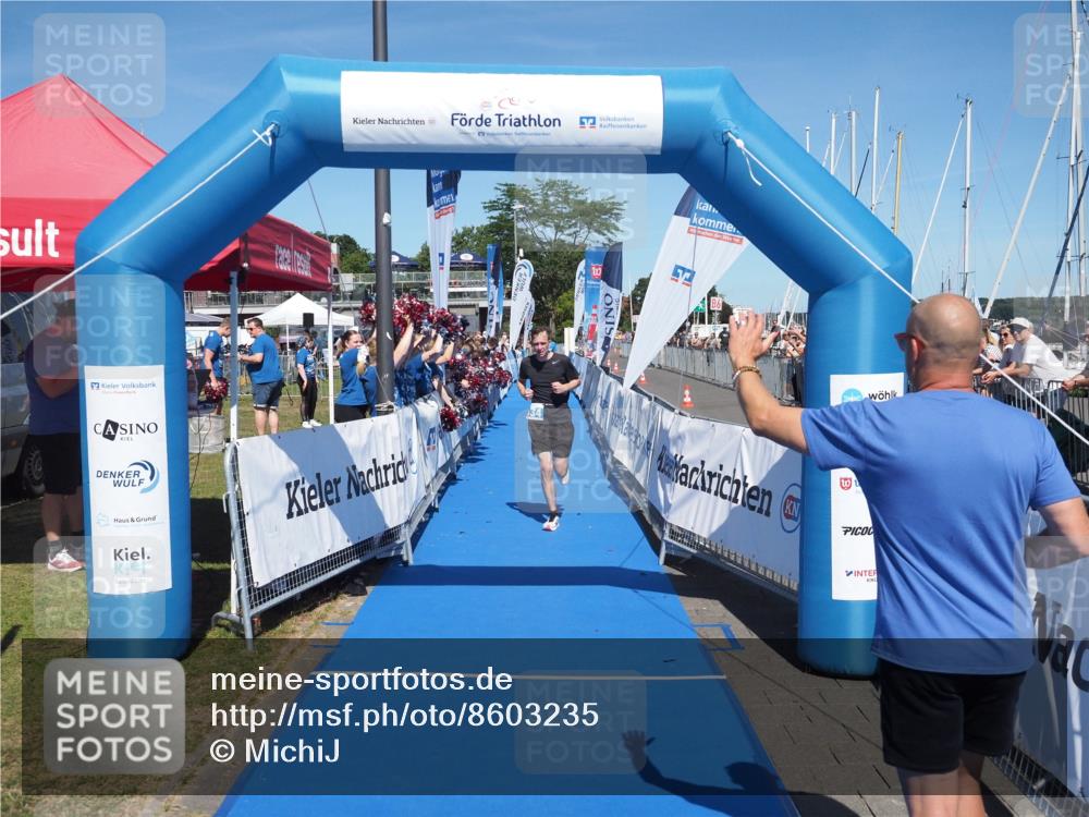 17.08.2025 - KN Förde Triathlon 2025 MichiJ http://msf.ph/oto/8603235 17.08.2025 14:15:17 Laufen 534 meine-sportfotos.de