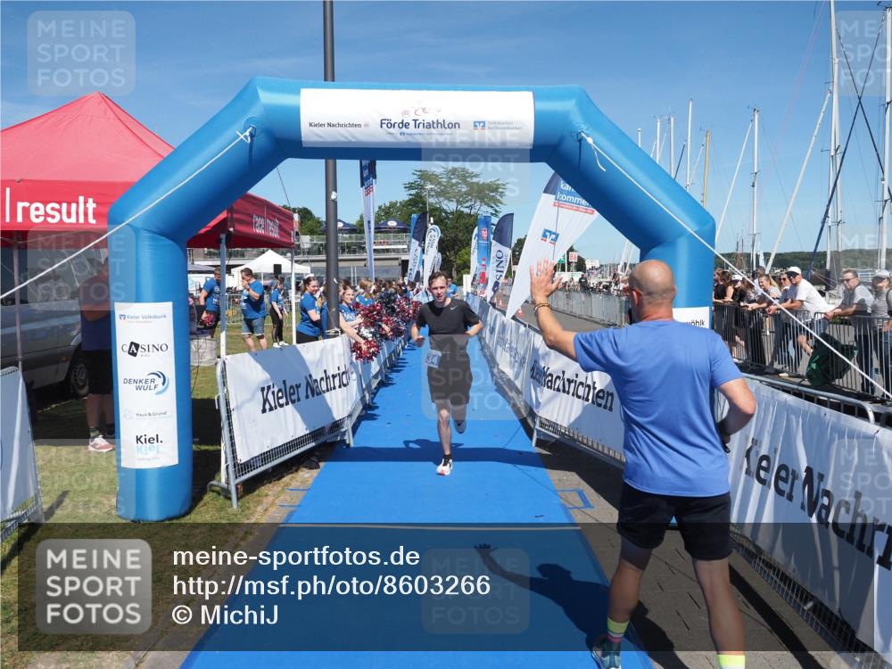 17.08.2025 - KN Förde Triathlon 2025 MichiJ http://msf.ph/oto/8603266 17.08.2025 14:15:18 Laufen 492, 534 meine-sportfotos.de
