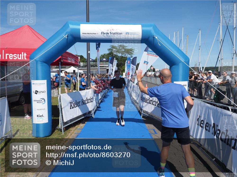 17.08.2025 - KN Förde Triathlon 2025 MichiJ http://msf.ph/oto/8603270 17.08.2025 14:15:18 Laufen 492, 534 meine-sportfotos.de