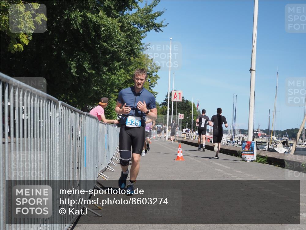 17.08.2025 - KN Förde Triathlon 2025 KatJ http://msf.ph/oto/8603274 17.08.2025 13:45:40 Laufen 397, 443, 529, 533, 535 meine-sportfotos.de