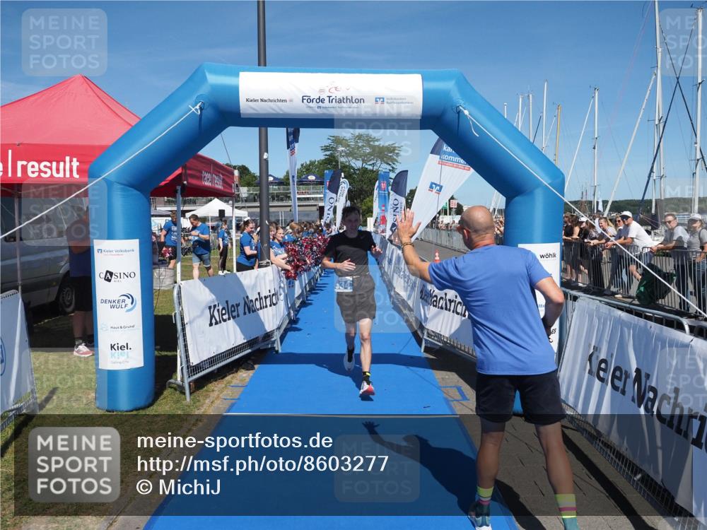 17.08.2025 - KN Förde Triathlon 2025 MichiJ http://msf.ph/oto/8603277 17.08.2025 14:15:18 Laufen 492, 534 meine-sportfotos.de
