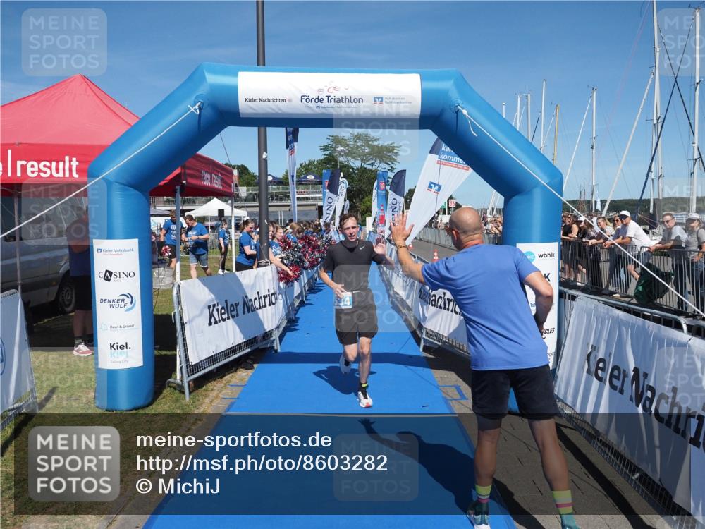 17.08.2025 - KN Förde Triathlon 2025 MichiJ http://msf.ph/oto/8603282 17.08.2025 14:15:18 Laufen 492, 534 meine-sportfotos.de