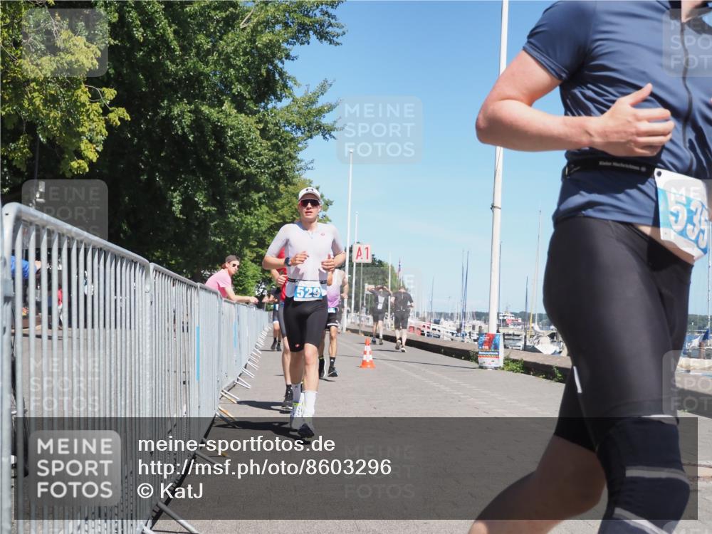 17.08.2025 - KN Förde Triathlon 2025 KatJ http://msf.ph/oto/8603296 17.08.2025 13:45:42 Laufen 397, 443, 529, 533, 535 meine-sportfotos.de