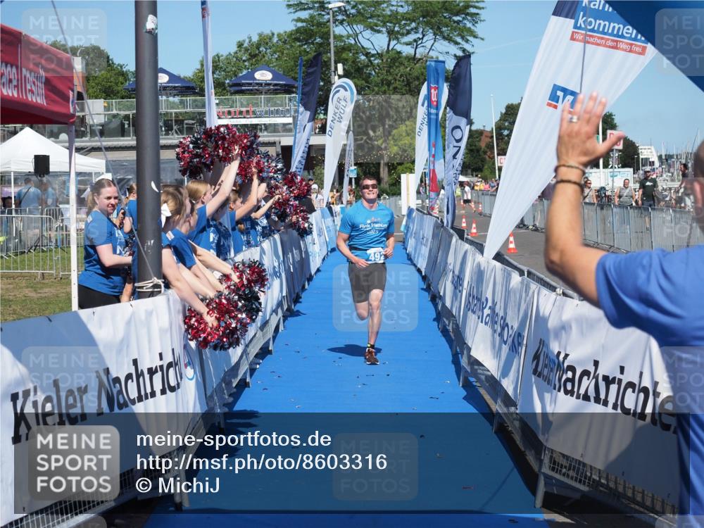 17.08.2025 - KN Förde Triathlon 2025 MichiJ http://msf.ph/oto/8603316 17.08.2025 14:15:21 Laufen 492, 534 meine-sportfotos.de