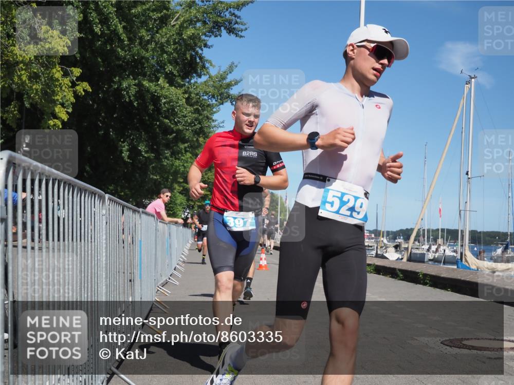 17.08.2025 - KN Förde Triathlon 2025 KatJ http://msf.ph/oto/8603335 17.08.2025 13:45:44 Laufen 397, 443, 529, 533, 535 meine-sportfotos.de