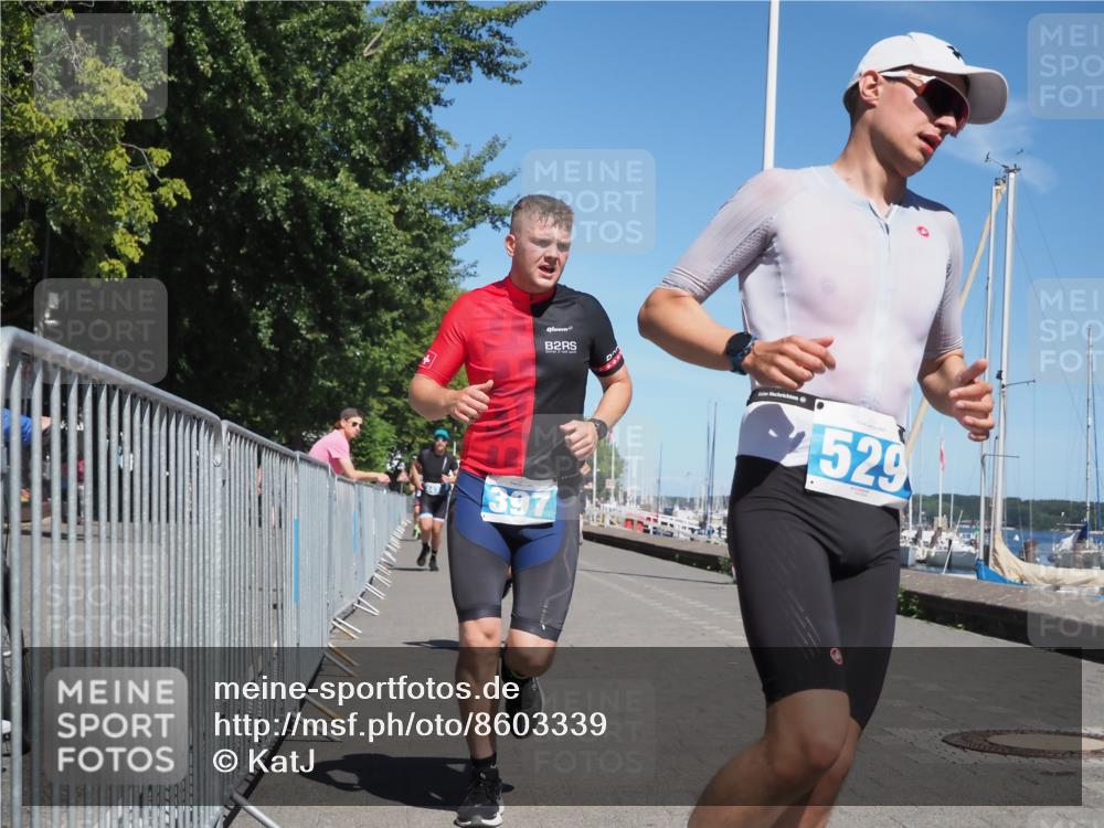 17.08.2025 - KN Förde Triathlon 2025 KatJ http://msf.ph/oto/8603339 17.08.2025 13:45:44 Laufen 397, 443, 529, 533, 535 meine-sportfotos.de