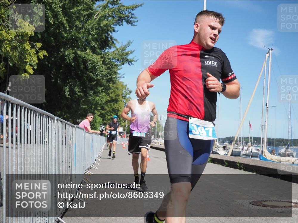 17.08.2025 - KN Förde Triathlon 2025 KatJ http://msf.ph/oto/8603349 17.08.2025 13:45:44 Laufen 397, 443, 529, 533, 535 meine-sportfotos.de
