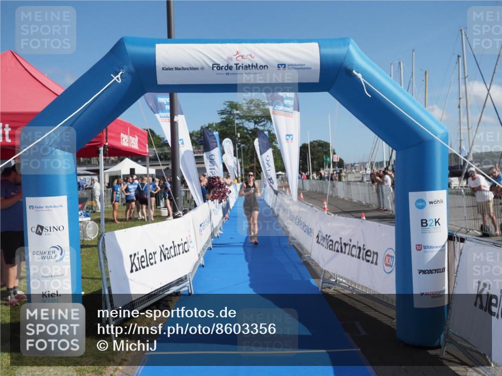 17.08.2025 - KN Förde Triathlon 2025 MichiJ http://msf.ph/oto/8603356 17.08.2025 10:55:23 Laufen 248 meine-sportfotos.de