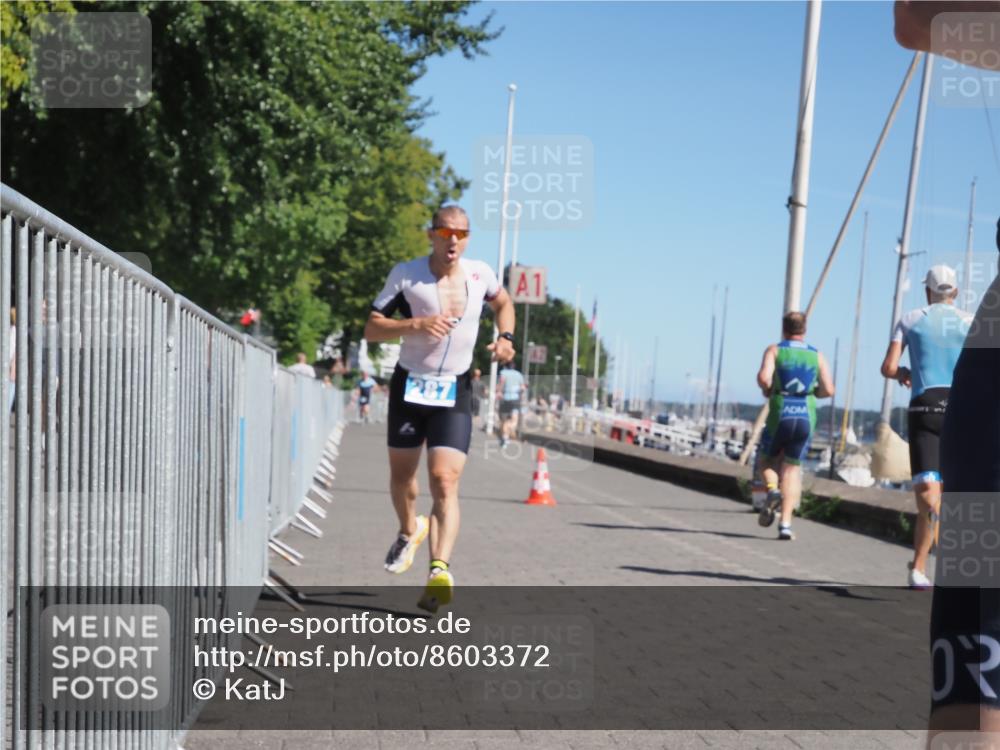 17.08.2025 - KN Förde Triathlon 2025 KatJ http://msf.ph/oto/8603372 17.08.2025 11:56:12 Laufen 287, 330 meine-sportfotos.de