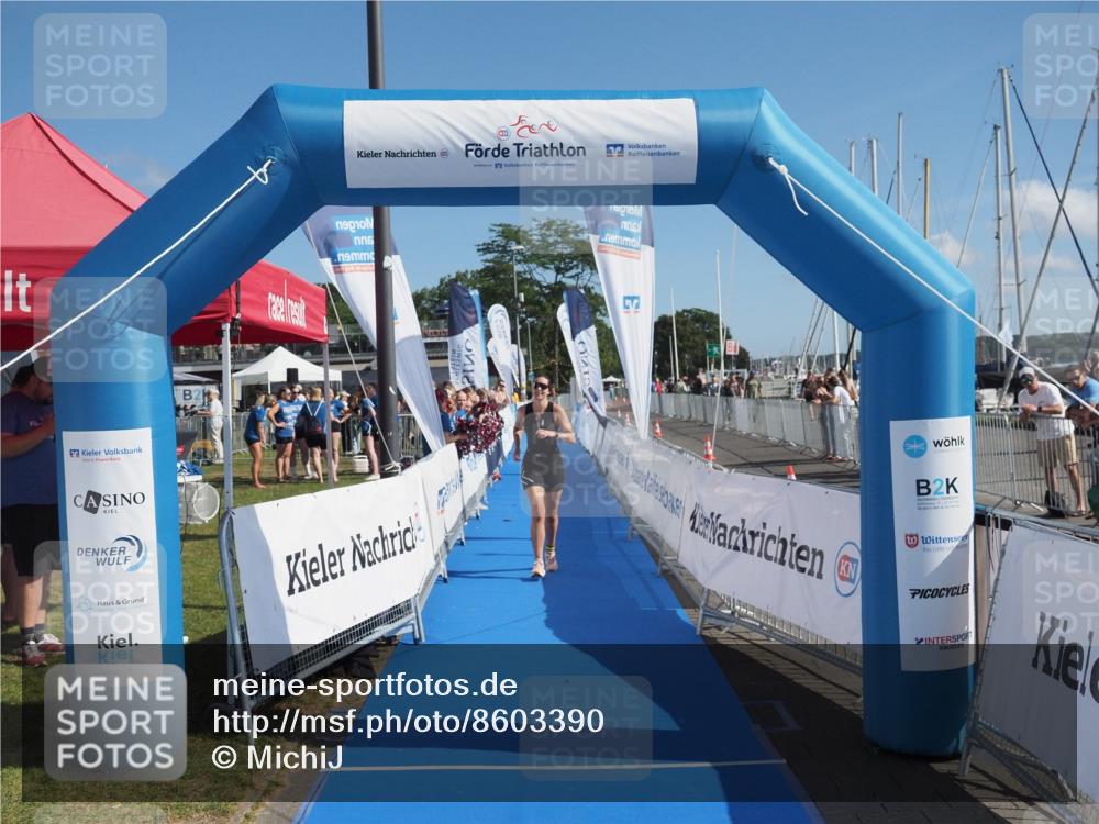 17.08.2025 - KN Förde Triathlon 2025 MichiJ http://msf.ph/oto/8603390 17.08.2025 10:55:24 Laufen 248 meine-sportfotos.de