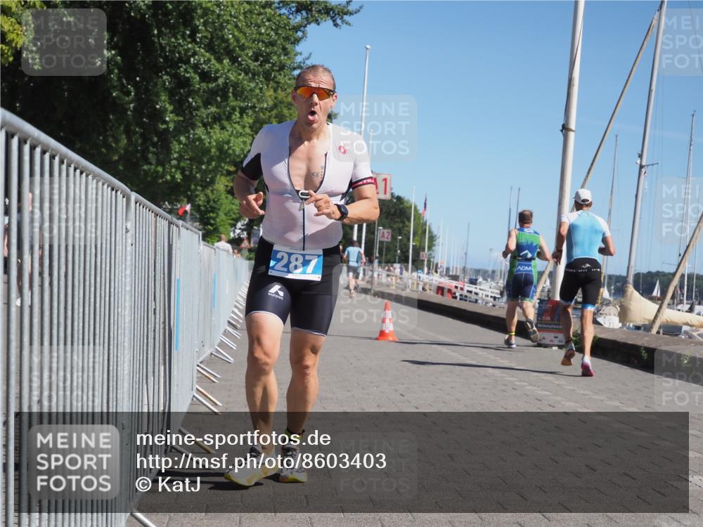 17.08.2025 - KN Förde Triathlon 2025 KatJ http://msf.ph/oto/8603403 17.08.2025 11:56:13 Laufen 287, 330 meine-sportfotos.de