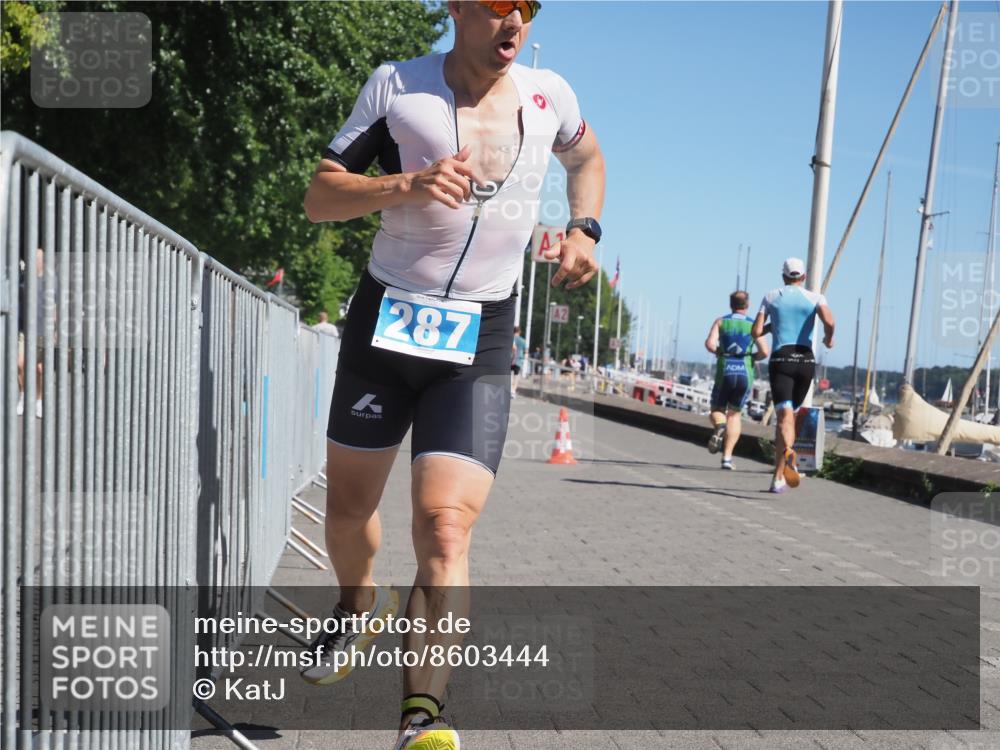 17.08.2025 - KN Förde Triathlon 2025 KatJ http://msf.ph/oto/8603444 17.08.2025 11:56:14 Laufen 287, 330 meine-sportfotos.de