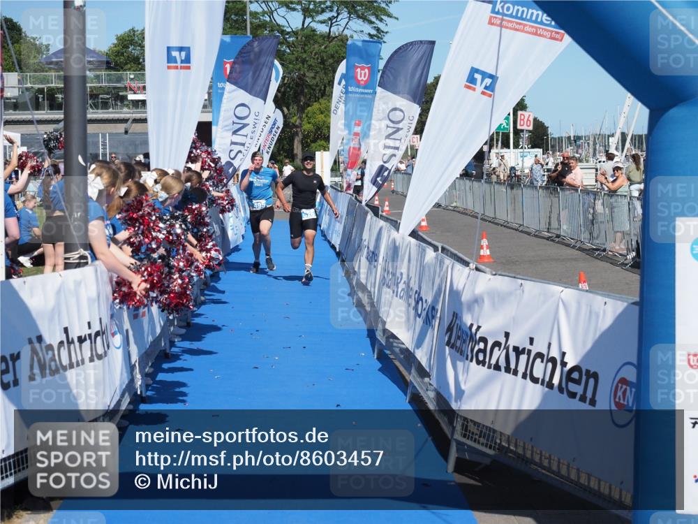 17.08.2025 - KN Förde Triathlon 2025 MichiJ http://msf.ph/oto/8603457 17.08.2025 14:18:04 Laufen 495, 526 meine-sportfotos.de