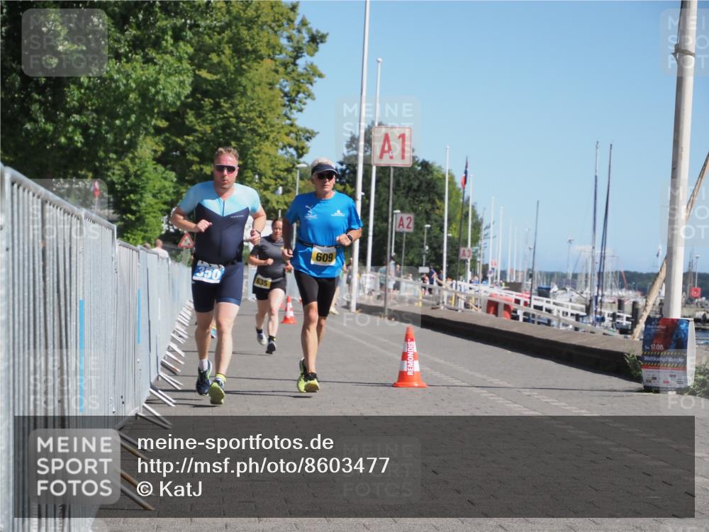 17.08.2025 - KN Förde Triathlon 2025 KatJ http://msf.ph/oto/8603477 17.08.2025 11:56:31 Laufen 350, 609, 635 meine-sportfotos.de