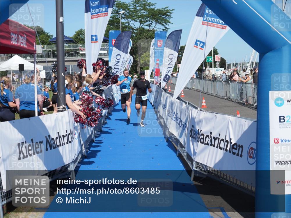 17.08.2025 - KN Förde Triathlon 2025 MichiJ http://msf.ph/oto/8603485 17.08.2025 14:18:05 Laufen 495, 526 meine-sportfotos.de