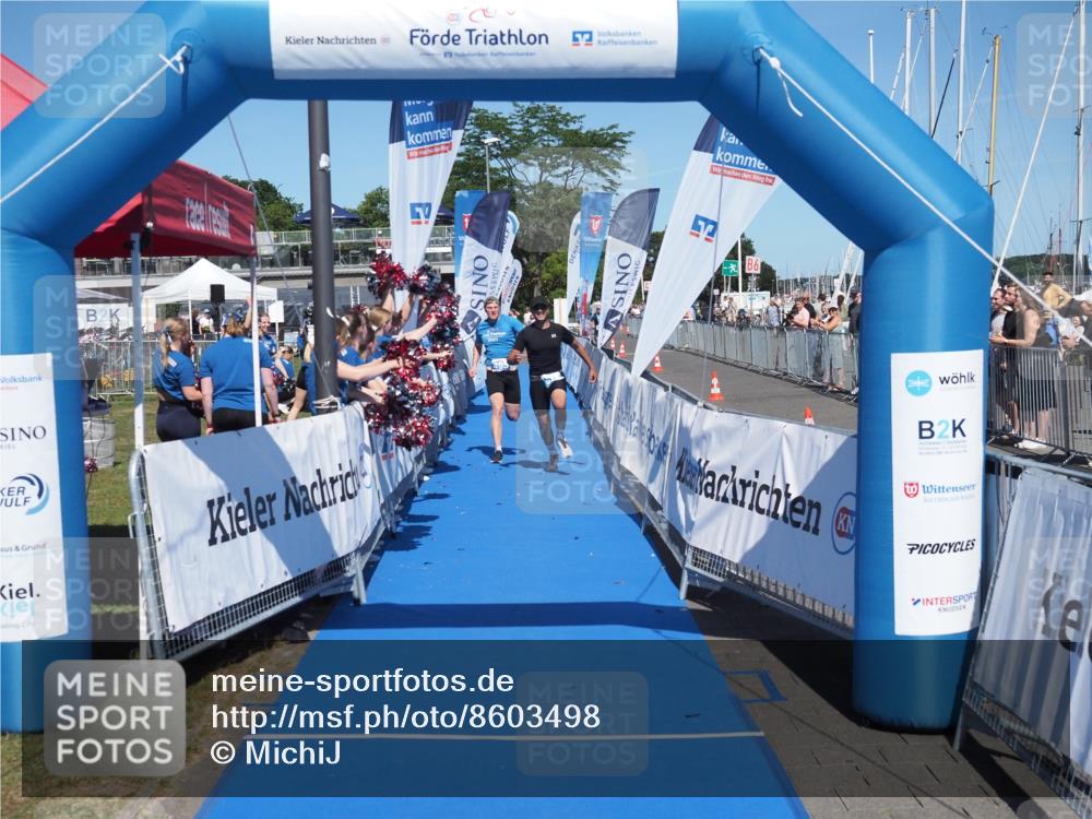 17.08.2025 - KN Förde Triathlon 2025 MichiJ http://msf.ph/oto/8603498 17.08.2025 14:18:05 Laufen 495, 526 meine-sportfotos.de