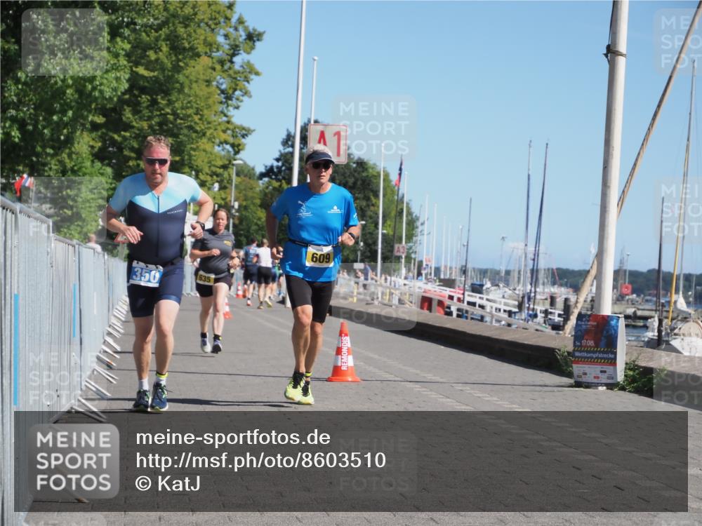 17.08.2025 - KN Förde Triathlon 2025 KatJ http://msf.ph/oto/8603510 17.08.2025 11:56:32 Laufen 350, 609, 635 meine-sportfotos.de