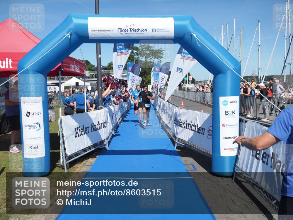 17.08.2025 - KN Förde Triathlon 2025 MichiJ http://msf.ph/oto/8603515 17.08.2025 14:18:05 Laufen 495, 526 meine-sportfotos.de