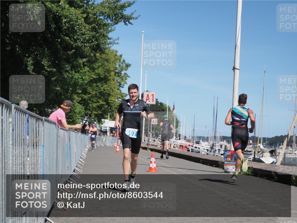 17.08.2025 - KN Förde Triathlon 2025 KatJ http://msf.ph/oto/8603544 17.08.2025 13:46:01 Laufen 507 meine-sportfotos.de