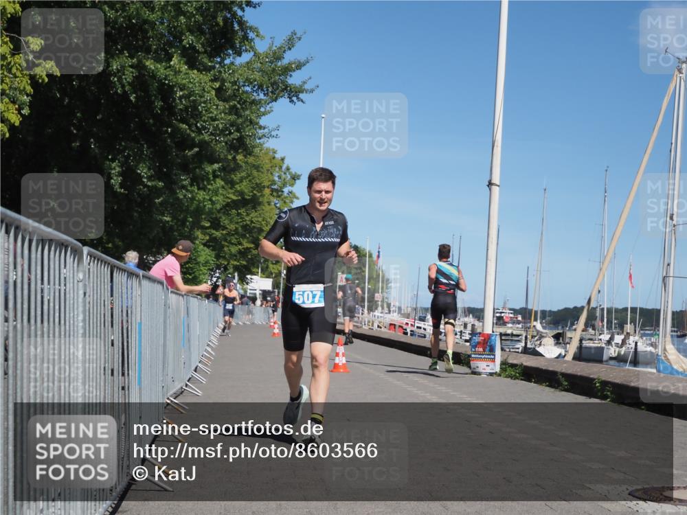 17.08.2025 - KN Förde Triathlon 2025 KatJ http://msf.ph/oto/8603566 17.08.2025 13:46:02 Laufen 507 meine-sportfotos.de