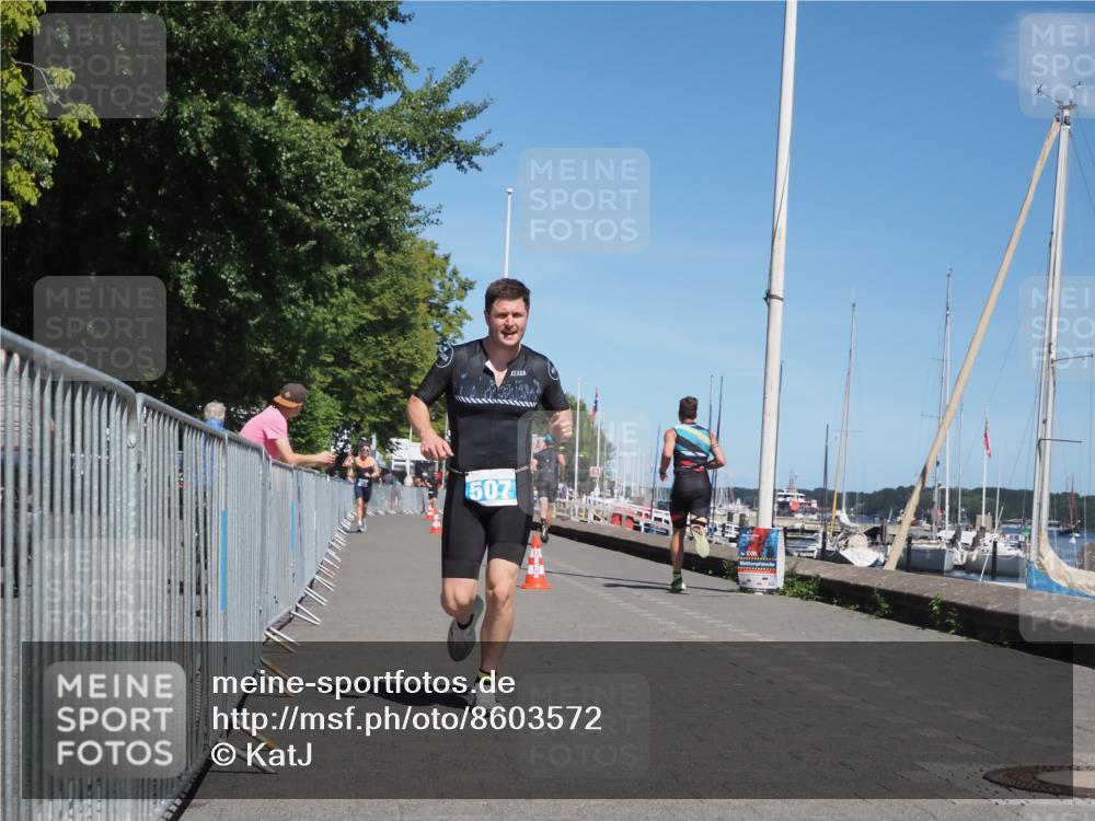 17.08.2025 - KN Förde Triathlon 2025 KatJ http://msf.ph/oto/8603572 17.08.2025 13:46:02 Laufen 507 meine-sportfotos.de