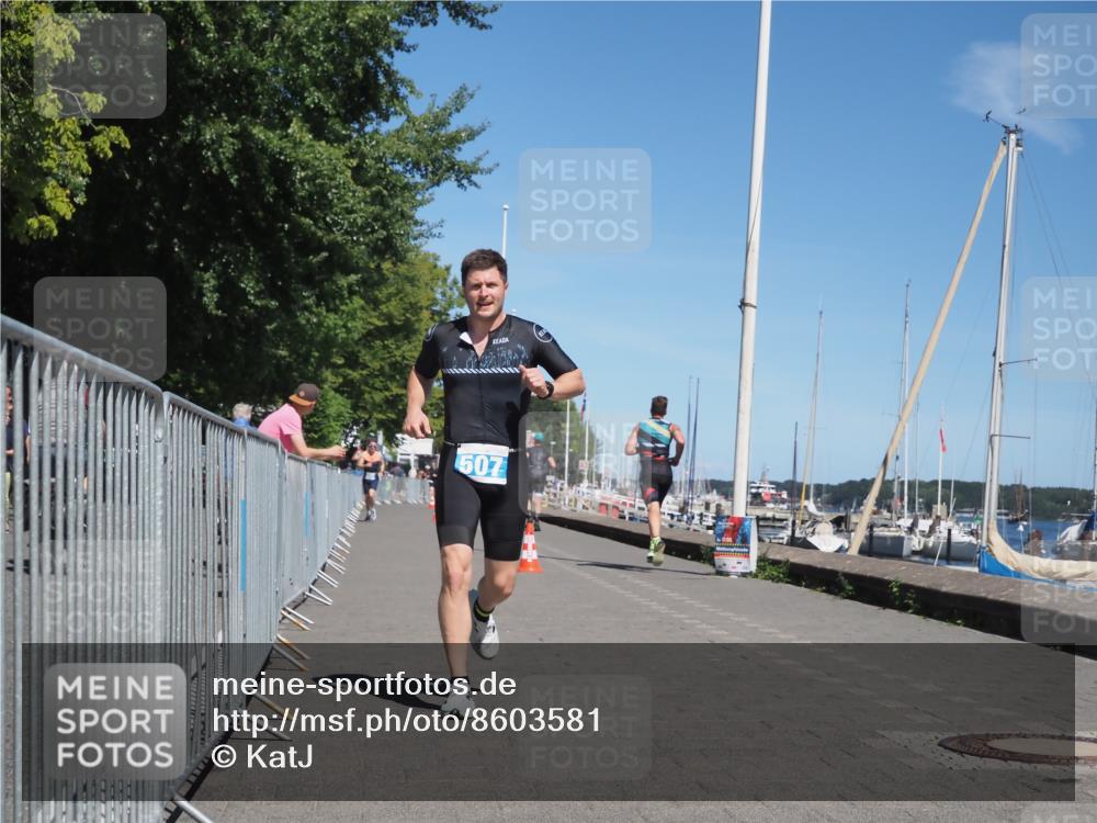 17.08.2025 - KN Förde Triathlon 2025 KatJ http://msf.ph/oto/8603581 17.08.2025 13:46:02 Laufen 507 meine-sportfotos.de