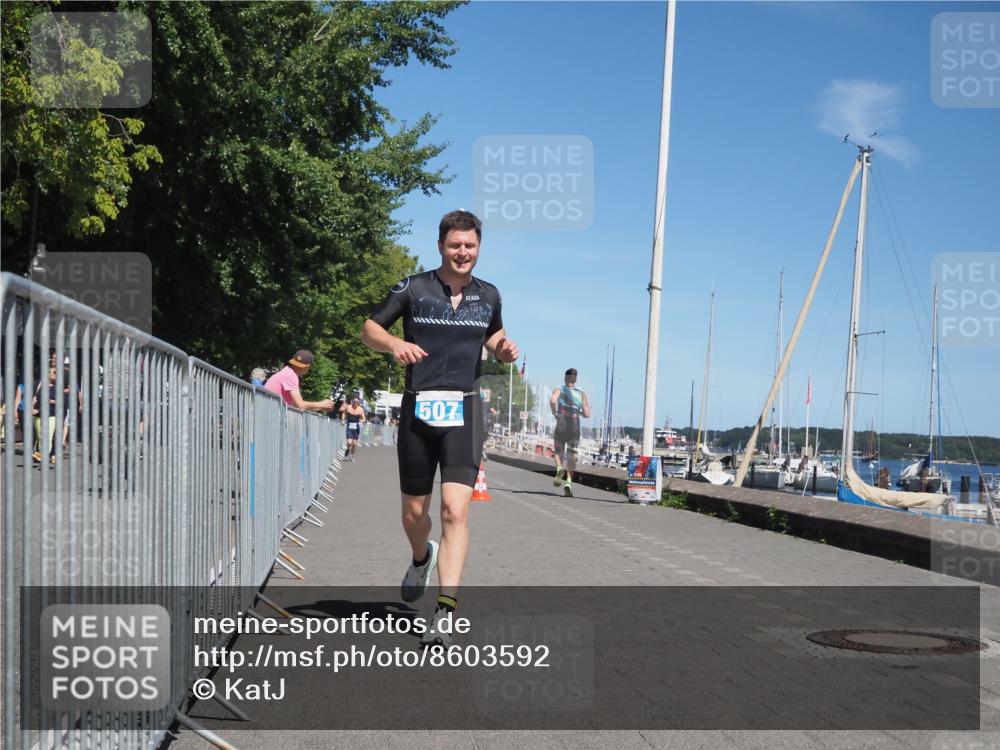 17.08.2025 - KN Förde Triathlon 2025 KatJ http://msf.ph/oto/8603592 17.08.2025 13:46:03 Laufen 507 meine-sportfotos.de