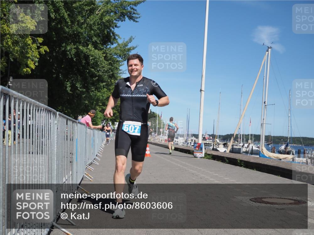17.08.2025 - KN Förde Triathlon 2025 KatJ http://msf.ph/oto/8603606 17.08.2025 13:46:03 Laufen 507 meine-sportfotos.de