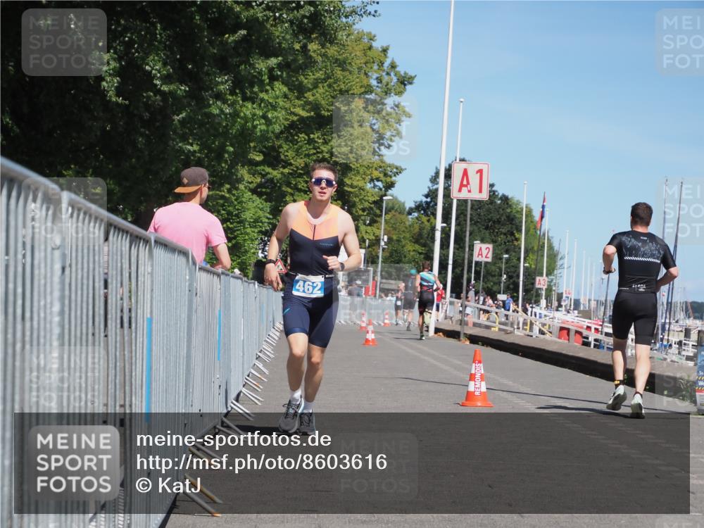 17.08.2025 - KN Förde Triathlon 2025 KatJ http://msf.ph/oto/8603616 17.08.2025 13:46:11 Laufen 462 meine-sportfotos.de