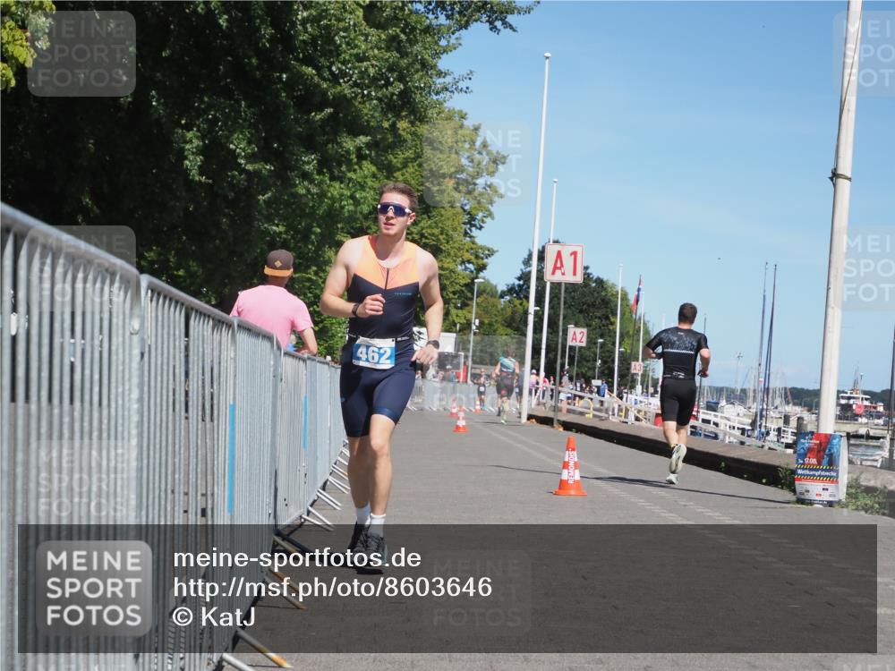 17.08.2025 - KN Förde Triathlon 2025 KatJ http://msf.ph/oto/8603646 17.08.2025 13:46:12 Laufen 462 meine-sportfotos.de
