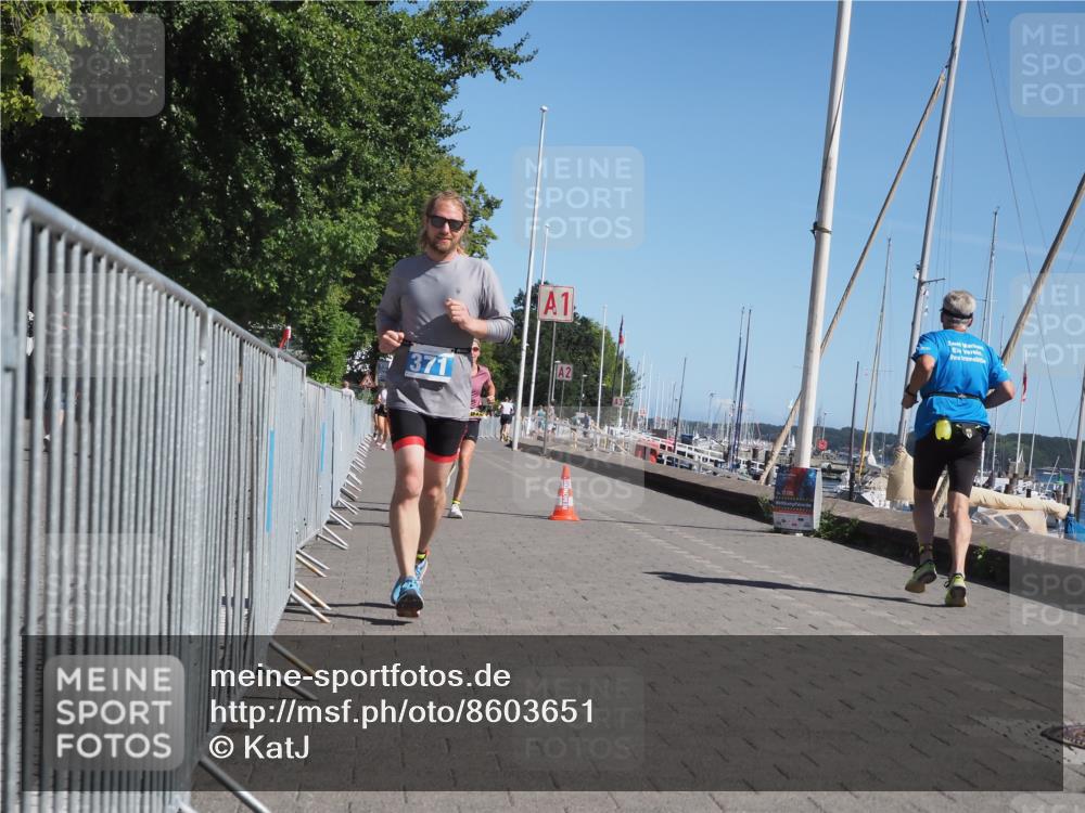 17.08.2025 - KN Förde Triathlon 2025 KatJ http://msf.ph/oto/8603651 17.08.2025 11:56:40 Laufen 356, 371, 618, 635 meine-sportfotos.de