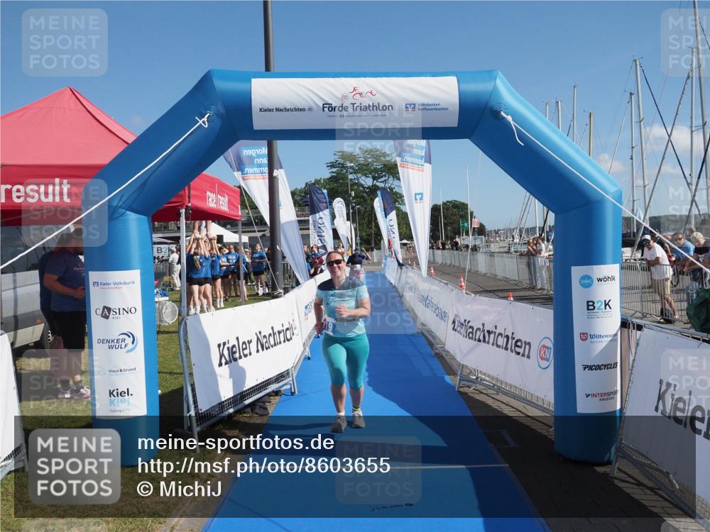 17.08.2025 - KN Förde Triathlon 2025 MichiJ http://msf.ph/oto/8603655 17.08.2025 10:56:05 Laufen 219 meine-sportfotos.de