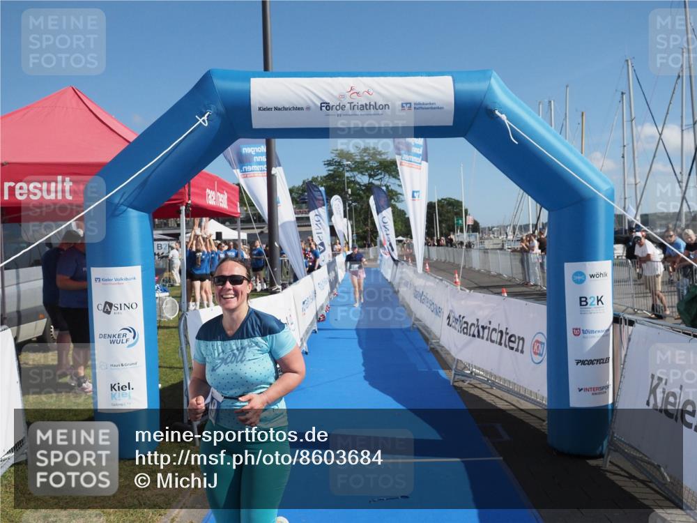 17.08.2025 - KN Förde Triathlon 2025 MichiJ http://msf.ph/oto/8603684 17.08.2025 10:56:06 Laufen 195, 219 meine-sportfotos.de