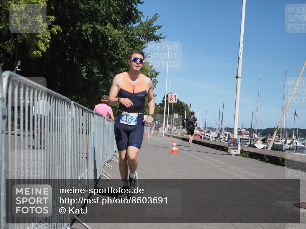 17.08.2025 - KN Förde Triathlon 2025 KatJ http://msf.ph/oto/8603691 17.08.2025 13:46:14 Laufen 462 meine-sportfotos.de
