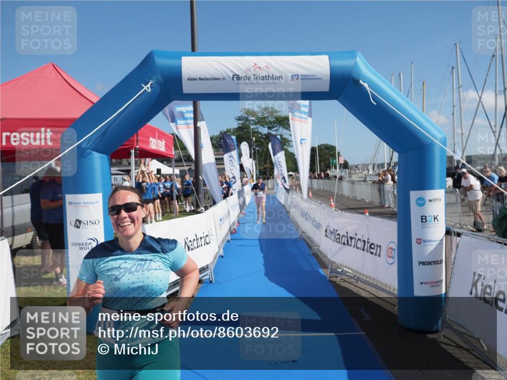 17.08.2025 - KN Förde Triathlon 2025 MichiJ http://msf.ph/oto/8603692 17.08.2025 10:56:06 Laufen 195, 219 meine-sportfotos.de