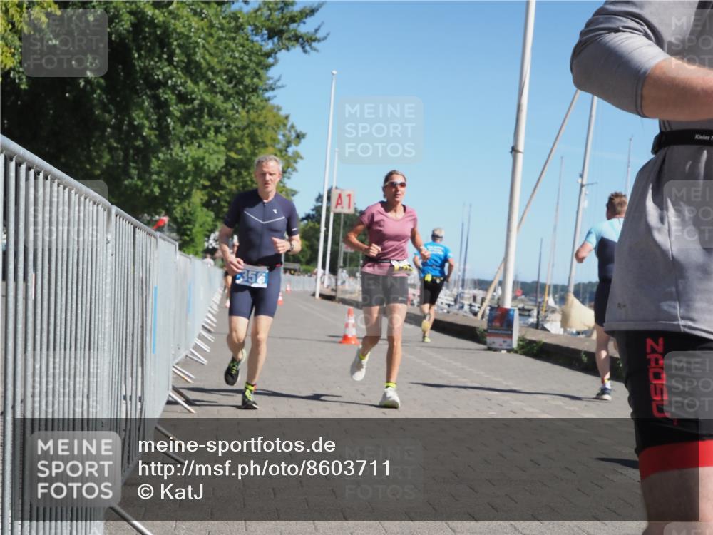 17.08.2025 - KN Förde Triathlon 2025 KatJ http://msf.ph/oto/8603711 17.08.2025 11:56:43 Laufen 356, 371, 618, 623 meine-sportfotos.de