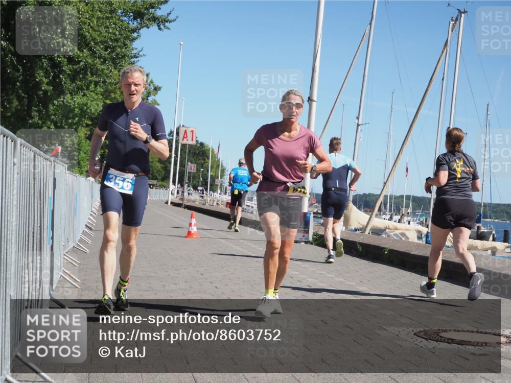 17.08.2025 - KN Förde Triathlon 2025 KatJ http://msf.ph/oto/8603752 17.08.2025 11:56:44 Laufen 356, 371, 618, 622, 623 meine-sportfotos.de